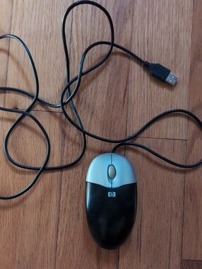 HP Black and Silver Wired USB Optical Mouse